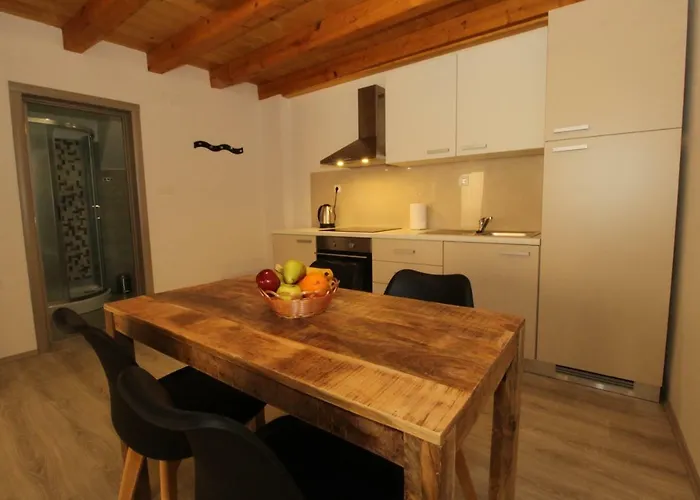 Bella Apartmán Pag Town