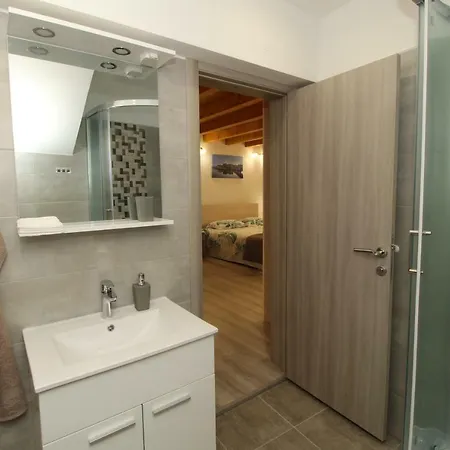 Apartment Bella *